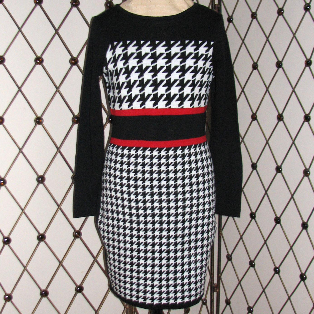 VENUS black white red houndstooth sweater dress M